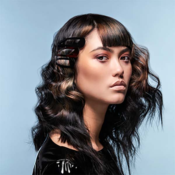 New Waves – Die Trends im Herbst/Winter 2019 – Zentralverband des deutschen Friseurhandwerks New Waves - Die Trends im Herbst/Winter 2019 - Zentralverband des deutschen Friseurhandwerks