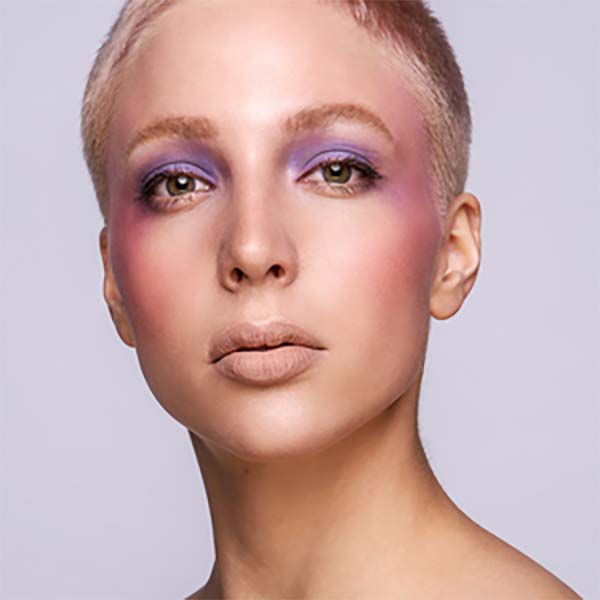 Nude Gloss – Die Trends im Herbst/Winter 2019 – Zentralverband des deutschen Friseurhandwerks Nude Gloss - Die Trends im Herbst/Winter 2019 - Zentralverband des deutschen Friseurhandwerks